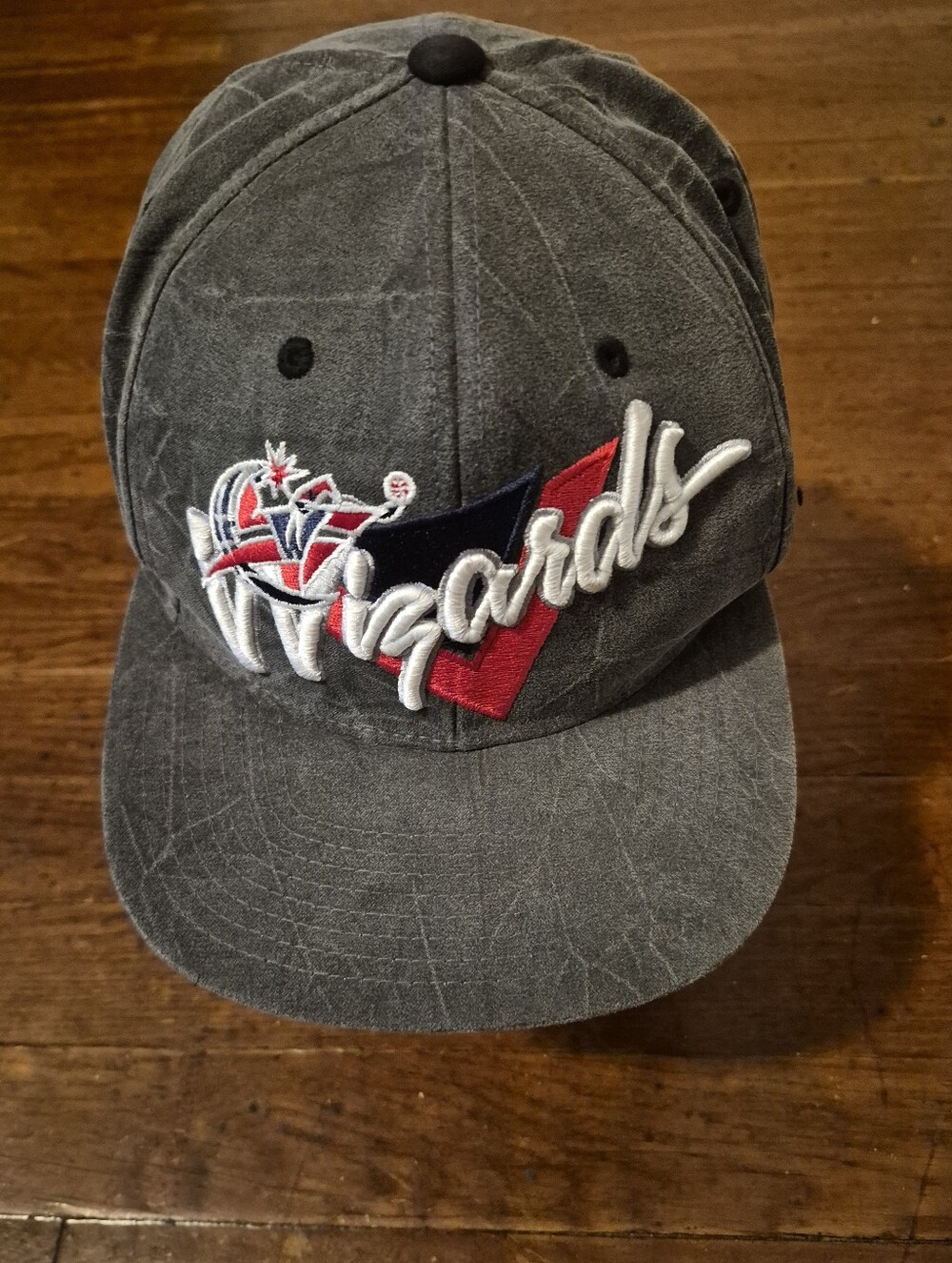 Washington Wizards Mens Gray Mitchell & Ness Gray Snapback Hat